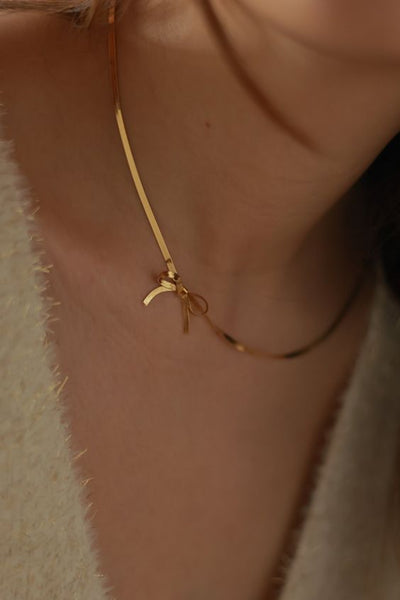 Bow Choker Necklace