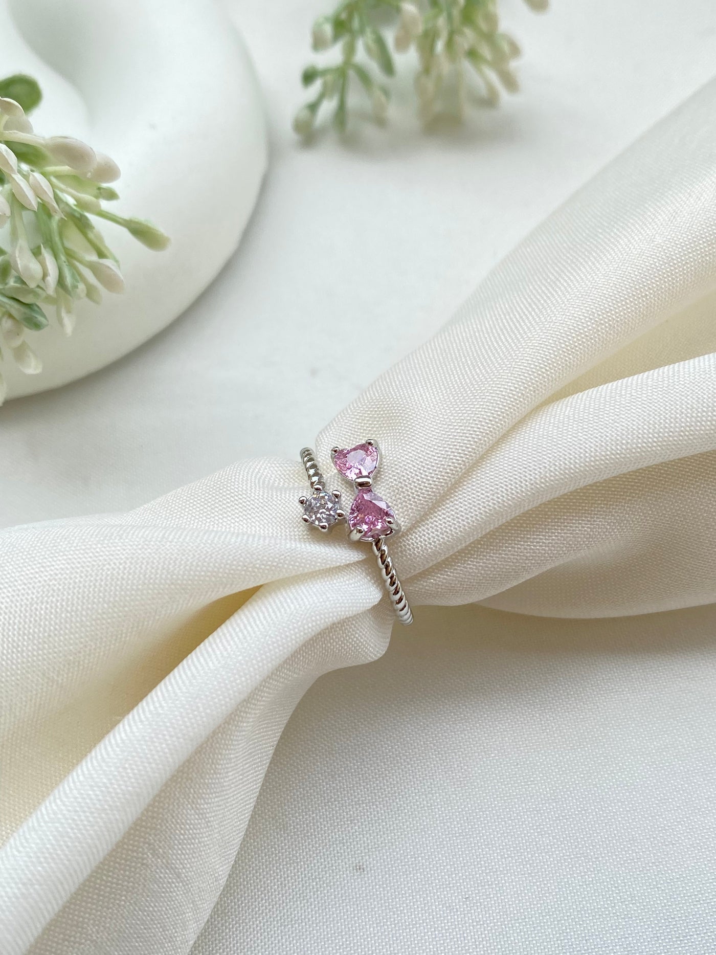 Silver Plated Pink Stone Bow Finger Ring